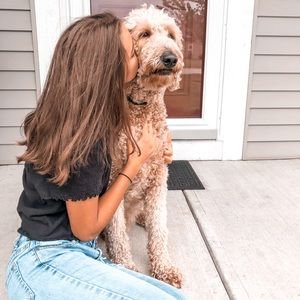 Meet your Posher, Anna